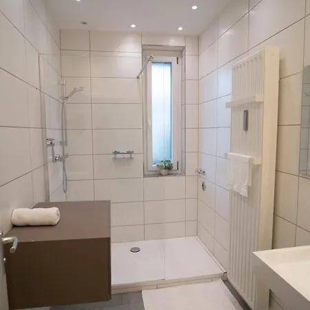 Morehome Apartments, Center,parking 180qm *