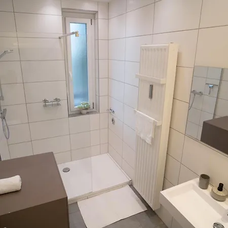 Morehome Apartments, Center,parking 180qm *
