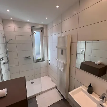 Morehome Apartments, Center,parking 180qm Apartment *